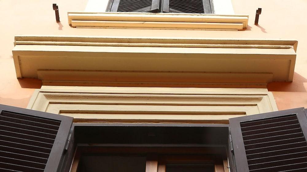 Hotel Santa Prassede Rome Exterior photo