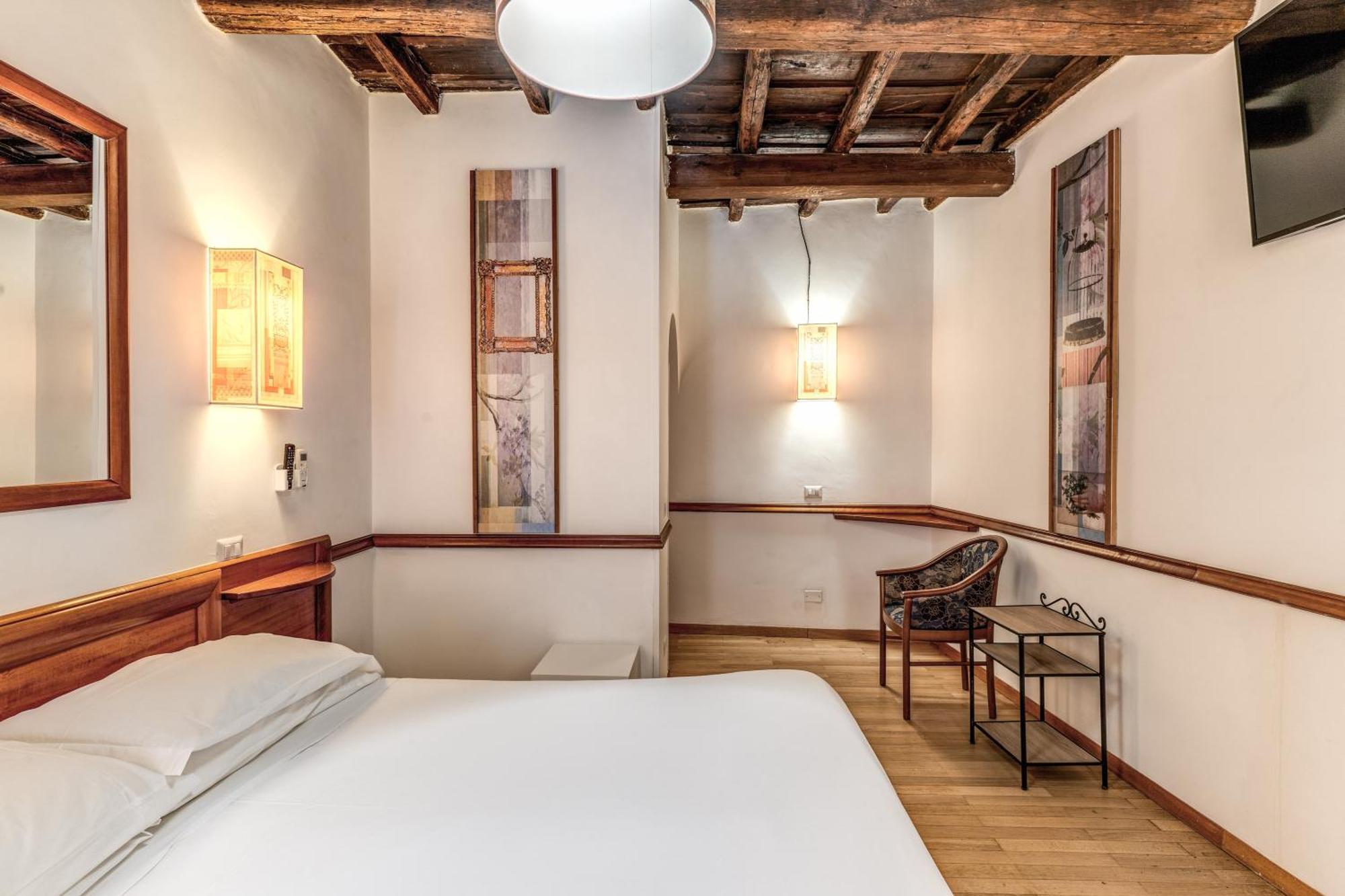 Hotel Santa Prassede Rome Exterior photo