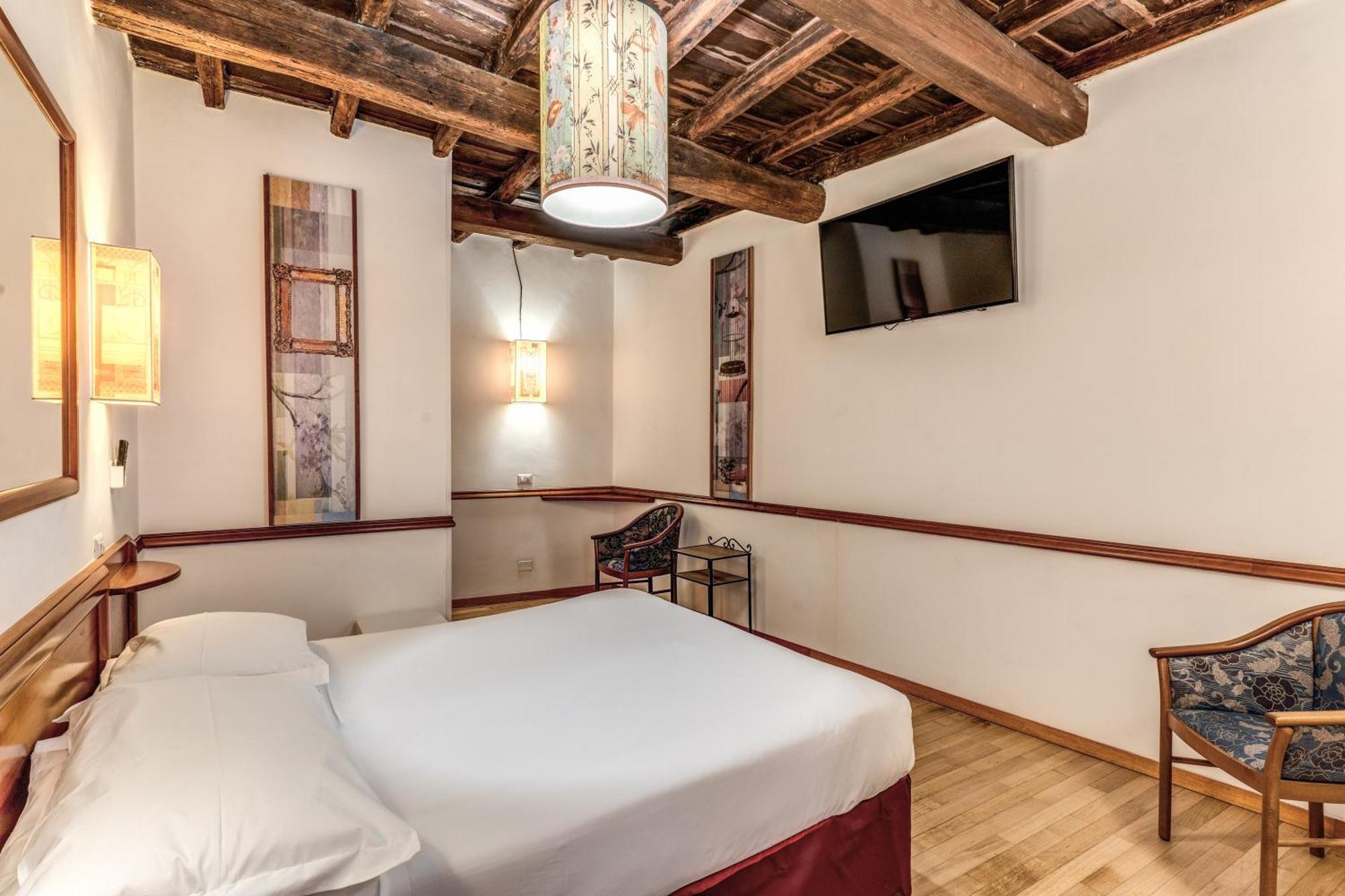 Hotel Santa Prassede Rome Exterior photo