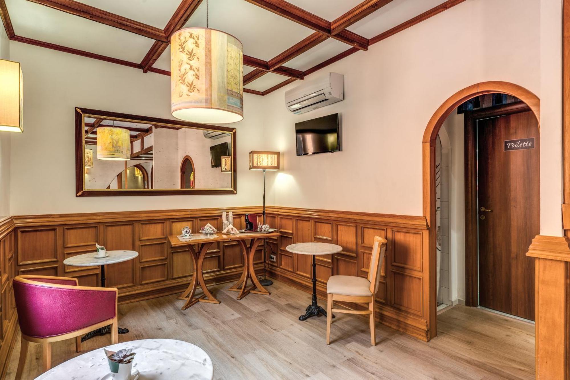 Hotel Santa Prassede Rome Exterior photo