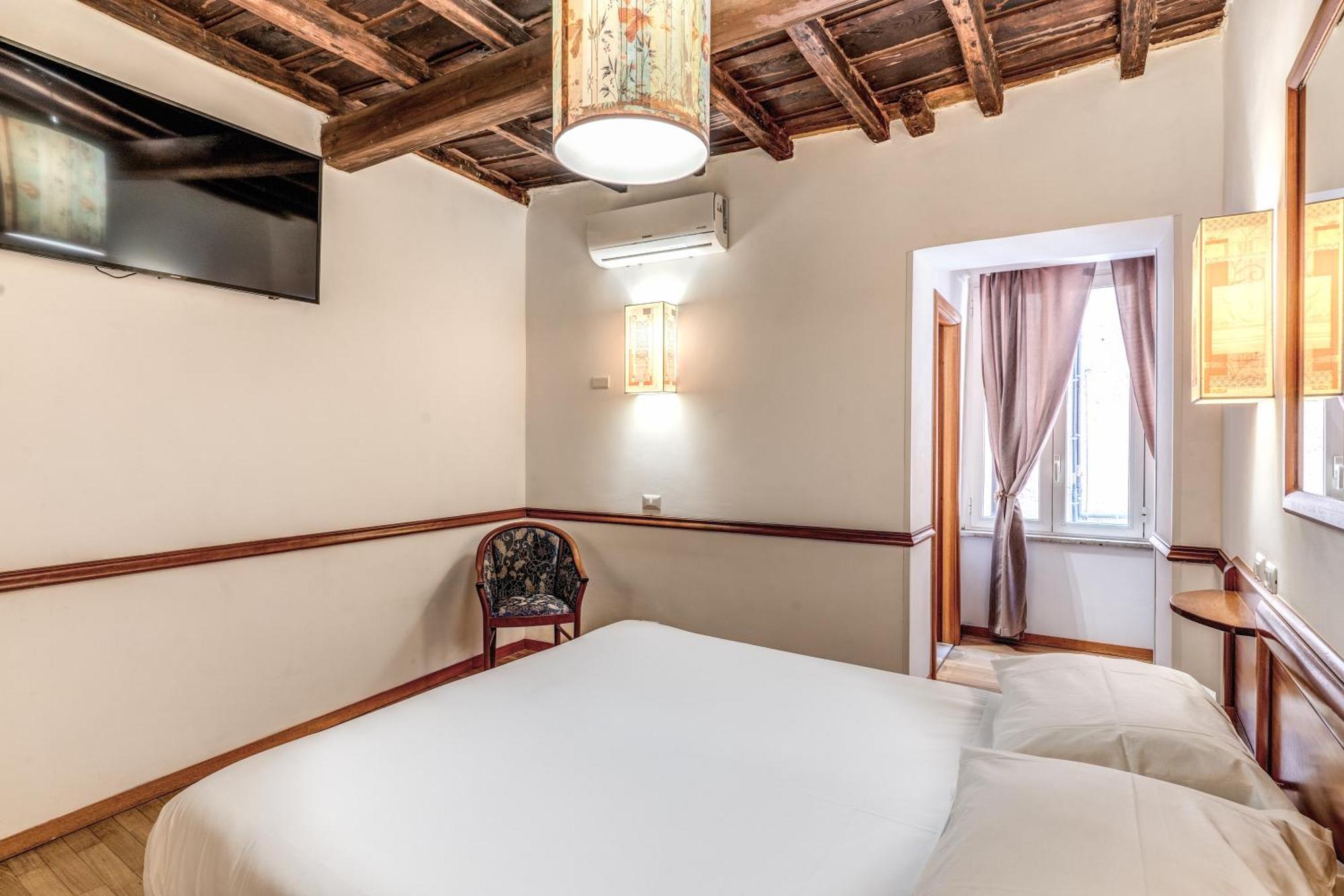 Hotel Santa Prassede Rome Exterior photo