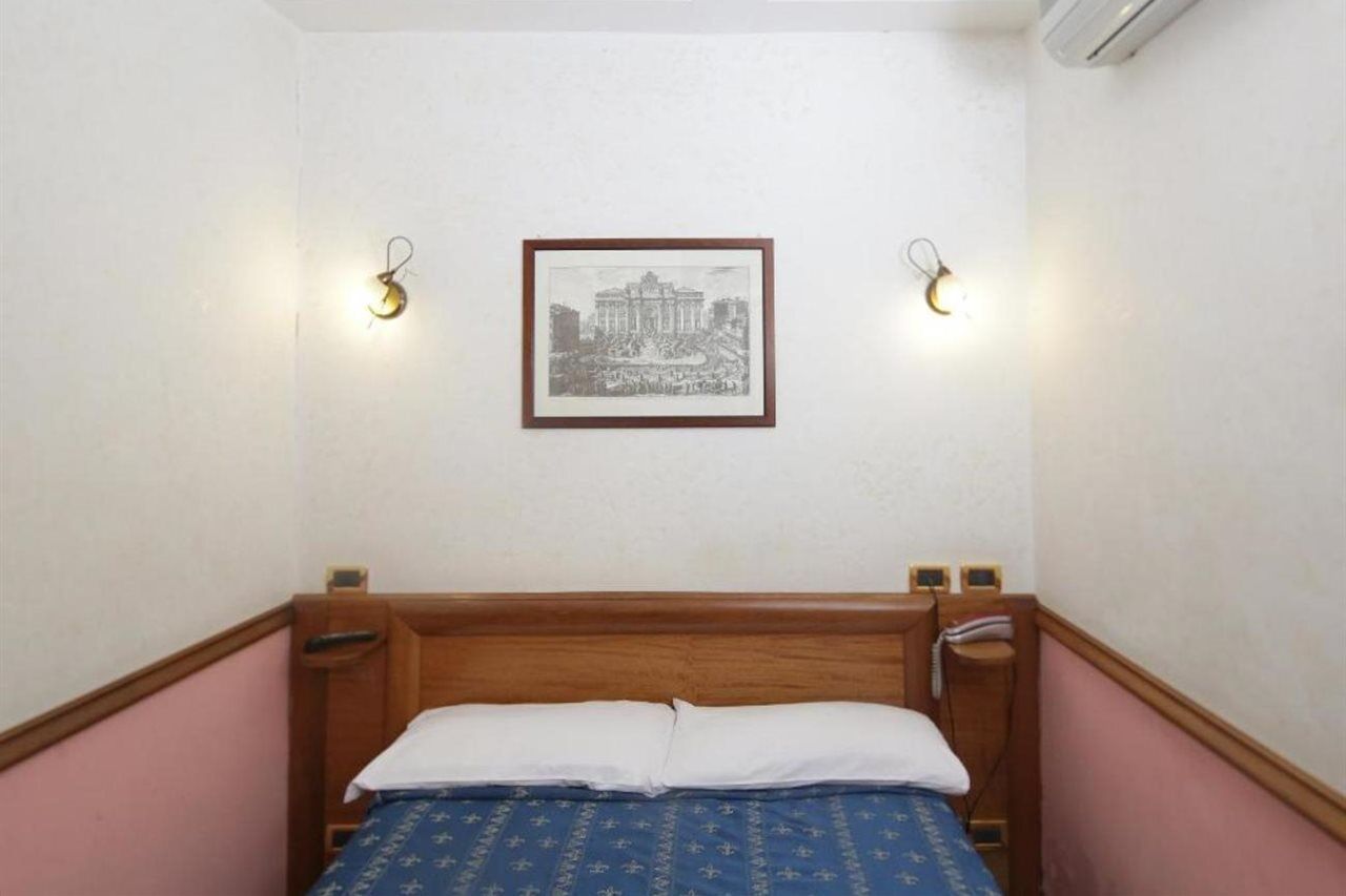 Hotel Santa Prassede Rome Exterior photo